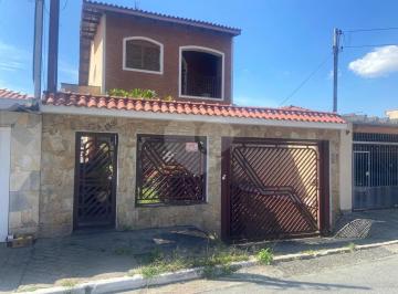 Casa · 351m² · 3 Quartos · 4 Vagas · Sobrado com 3 quartos à venda em Bortolândia - SP