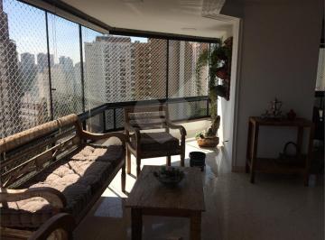 Apartamento · 220m² · 3 Quartos · 4 Vagas · Apartamento com 3 quartos à venda em Vila suzana - SP