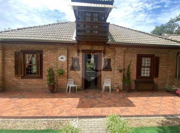 Casa · 240m² · 3 Quartos · Sobrado com 3 quartos à venda em Samambaia - SP