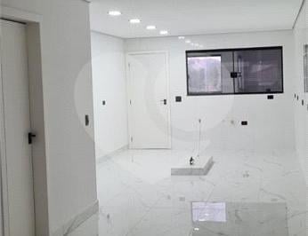 Casa · 206m² · 3 Quartos · 4 Vagas · Sobrado com 3 quartos à venda em Vila são geraldo - SP