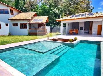 Casa · 237m² · 3 Quartos · 3 Vagas · Condomínio com 3 quartos à venda em Roseira - SP