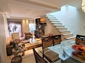 Casa · 262m² · 3 Quartos · Sobrado com 3 quartos à venda em Sítio da figueira - SP