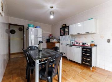 Casa · 175m² · 3 Quartos · 4 Vagas · Casa à venda em Ceilândia Sul – 2 residências no mesmo lote, 3 quartos na frente + 2 quartos nos fun