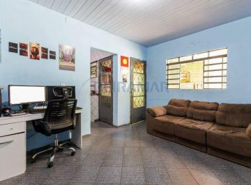 Casa · 175m² · 3 Quartos · 4 Vagas · Casa à venda em Ceilândia Sul – 2 residências no mesmo lote, 3 quartos na frente + 2 quartos nos fun