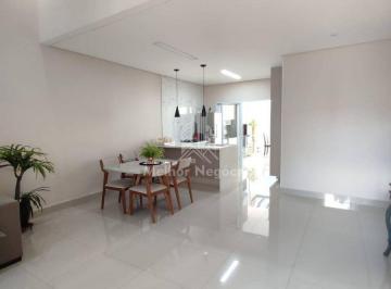 Casa · 130m² · 3 Quartos · 4 Vagas · Casa à venda com 3 quartos (1 suíte) no Condomínio Portal Lótus do Campo -  Jardim das Colinas, Hort
