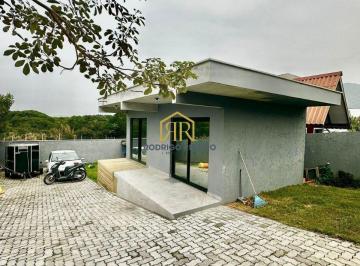 Casa · 240m² · 1 Quarto · Casa à venda - em São João do Rio Vermelho