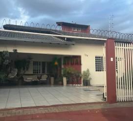 15730215230.jpg · Casa com 03 quartos sendo 01 suíte na região oeste de Londrina                                      