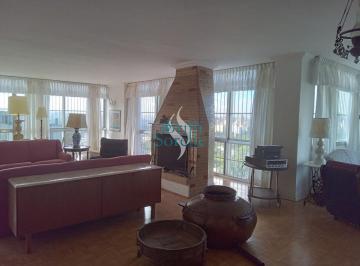 Apartamento · 202m² · 3 Quartos · 2 Vagas · Cobertura para Alugar em Cerqueira César - São Paulo/SP.