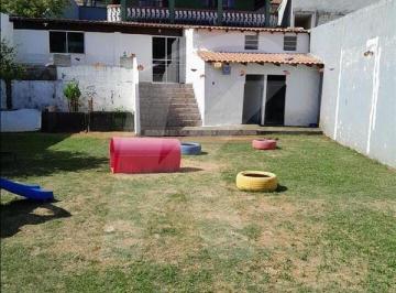 Casa · 250m² · 4 Quartos · 2 Vagas · Sobrado à venda, 3 Salas, 3 Quartos, 2 Vagas, Horto Florestal