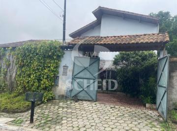Casa · 200m² · 2 Quartos · 3 Vagas · Casa a venda na região de Parelheiros, 200 m², 2 suítes, 3 vagas