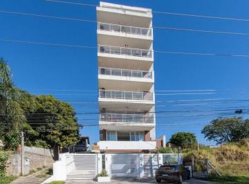 Apartamento · 172m² · 4 Quartos · 3 Vagas · Apartamento semimobiliado de 4 dormitórios com vista panorâmica