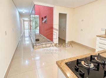 Casa · 170m² · 3 Quartos · 2 Vagas · Casa reformada de 170m² com 3 suítes, sacada e 2 vagas ? Mooca