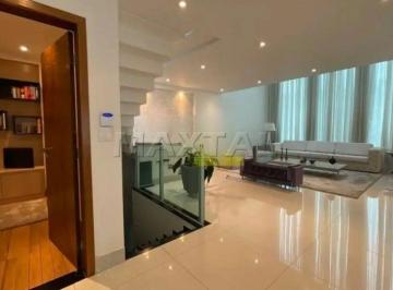 Casa · 356m² · 3 Quartos · 3 Vagas · Casa mobiliada à venda com 3 dormitórios e 3 vagas, com piscina, no Tucuruvi.