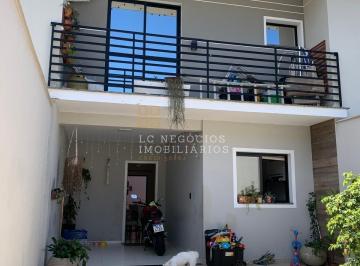 Casa · 108m² · 3 Quartos · 2 Vagas · Sobrado à venda no bairro Bela Vista - Palhoça/SC