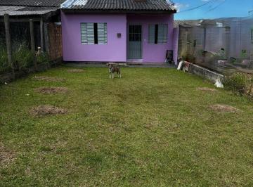 Casa · 43m² · 2 Quartos · 5 Vagas · Casa 2 quartos, pátio grande, aceita financiamento e compra assistida