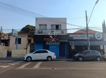 Comercial · 422m² · 5 Quartos · 5 Vagas · Loja à venda no Centro - Araxá/MG