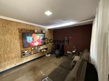 Casa · 240m² · 3 Quartos · 10 Vagas · Vendo Espaçosa Casa de esquina sendo 3 quartos, lote 600 metros e Loja, Bairro Granja Verde, Betim !