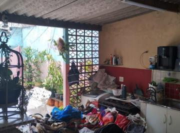 Casa · 360m² · 6 Quartos · 2 Vagas · Sobrado 350m na Vila Mathias, em Santos.