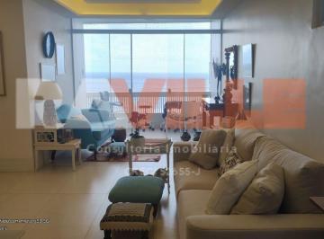 Apartamento · 158m² · 3 Quartos · 2 Vagas · 03 dormitorios 02 vagas de garagem Frente Mar Embare Santos SP