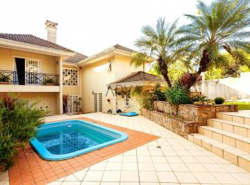 Casa · 480m² · 6 Quartos · 3 Vagas · Casa à venda no Água Verde  ARYA1
