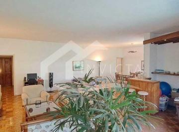 Apartamento · 210m² · 3 Quartos · DESLUMBRANTE APARTAMENTO NO POSTO 6!!!