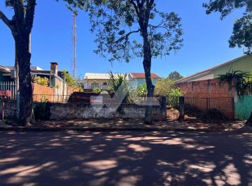 Terreno · 294m² · Terreno Central à Venda em Toledo com 294,02 m  a Meia Quadra da Av. Senador Atílio Fontana.