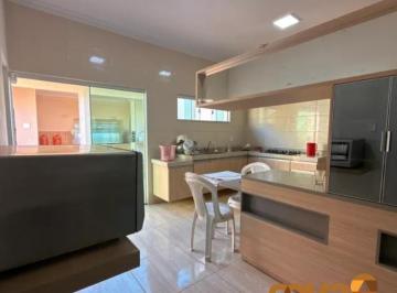 Casa · 103m² · 3 Quartos · 2 Vagas · Cssa 3 quartos 1 suíte Jardim do Lago Sen Canedo