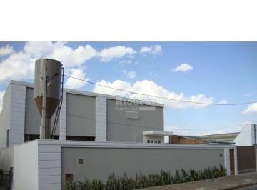 fddb037c7abd6eb65c81eb472cc7d79445b11813 · salão comercial exelente localização