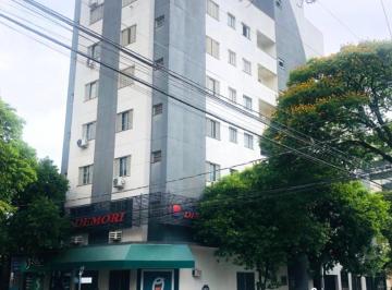 Foto 01 · Imperdível: Apartamento de 2 quartos com suíte e vaga de garagem no Edifício Santa Catarina, Cianort