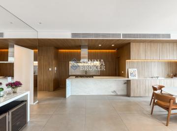 Apartamento de 2 quartos, Curitiba · Apartamento próximo ao shopping Pátio Batel 2 Suítes 2 Vagas de garagem