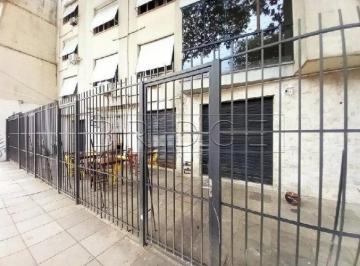 42432_i8z9ZtIbIHi9974A51P_4243266a3fa9438d71.jpg · Loja Comercial no Centro Histórico de Porto Alegre