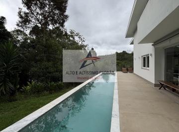 Casa · 230m² · 5 Quartos · 5 Vagas · Casa de condomínio a venda na Serra da Cantareira