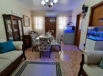 Casa · 141m² · 3 Quartos · 2 Vagas · Casa Térrea na Lapa com 141m2 3 dormitórios 1 suíte 3 banheiros 2 vagas de garagem Casa Térrea na La