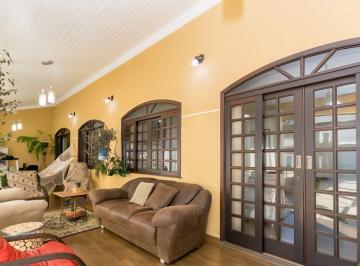 vbJS8go1DadsKN9Keb03OSooOVZxaB8wQgD4a0he.jpg · Casa com Piscina - 2 suites - São José dos Pinhais