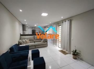 Foto 02 · Imperdível Casa à Venda em Osasco-SP, Jardim Elvira: 3 quartos, 1 suíte, 2 salas, 2 vagas, 204m²