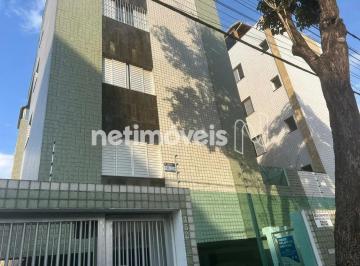 Apartamento · 143m² · 3 Quartos · 2 Vagas · Cobertura de 03 quartos no Itapuã proximo lagoa do Nado
