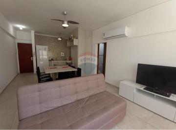 Apartamento · 85m² · 3 Quartos · 1 Vaga · Apartamento reformado à venda entre as praias das Astúrias e do Tombo no Guarujá,-SP