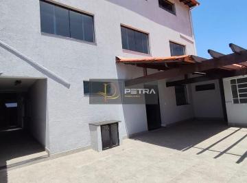 Casa · 300m² · 4 Quartos · Casa à venda - em Monte Castelo