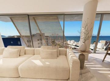 Apartamento · 153m² · 3 Quartos · 2 Vagas · Caieiras 55 – Alto Padrão na Praia Central de Guar