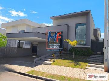 Casa · 152m² · 3 Quartos · Excelente casa em cond. fechado em São José dos Campos/SP, com 152 m² a.u., 3 dormitórios (1 suíte),
