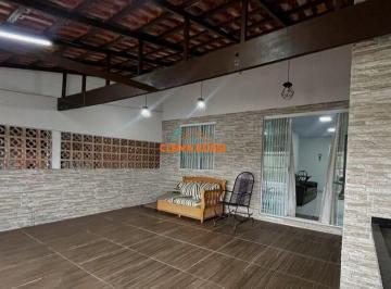 Casa · 51m² · 2 Quartos · 1 Vaga · Casa à venda apenas 400 metros do mar! Matinhos