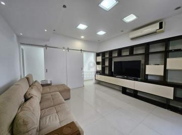 Apartamento · 125m² · 3 Quartos · Apartamento todo reformado original 3 quartos com 1 suíte