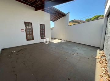 Casa · 172m² · 4 Quartos · 2 Vagas · Casa à venda, 4 quartos, 2 suítes, 2 vagas, Jardim Monumento - Piracicaba/SP