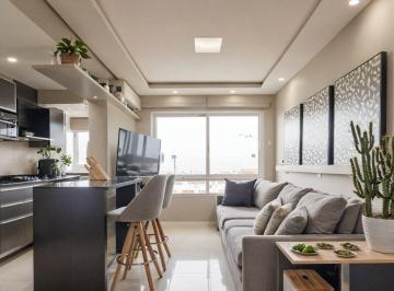 Apartamento · 55m² · 2 Quartos · 2 Vagas · Vende-se apartamento com 2 quartos (1 suíte), 55m² e 2 vagas – Petrópolis