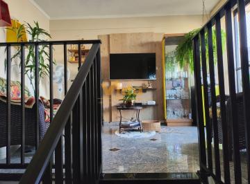 Apartamento · 167m² · 3 Quartos · 2 Vagas · Apartamento/Cobertura à venda no Centro com 03 quartos