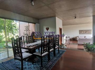 Casa · 345m² · 4 Quartos · 4 Vagas · Casa Residencial no Jardim Leonor - 4 Quartos e 4 Vagas