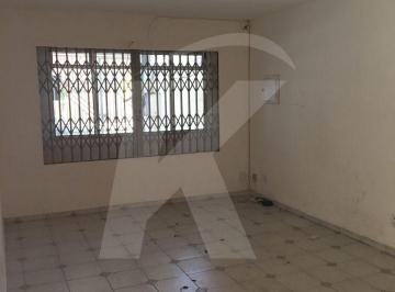 Casa · 200m² · 4 Quartos · 2 Vagas · Casa Térrea de 200 mts², 4 quartos (1 suíte), 2 vagas, na Vila Nova Mazzei
