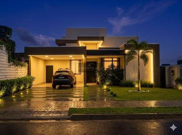 Casa · 220m² · 3 Quartos · 2 Vagas · Casa em Condomínio Villa Jardim em Cuiabá