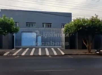 Comercial · 240m² · 5 Vagas · Salão Comercial com 240m² para Locação no bairro Jardim das Oliveiras
