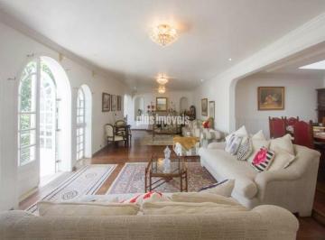 Casa · 700m² · 4 Quartos · 4 Vagas · Casa com requinte de nobreza e sofisticação no bairro Jardim Petrópolis